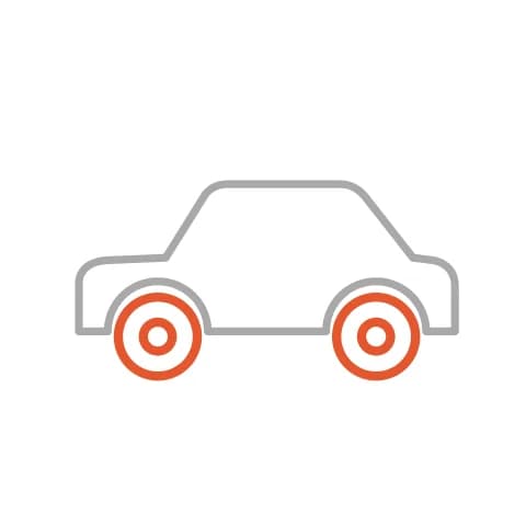 Étape 2 : Dans chaque ouverture, dessine une roue ronde, puis ajoute un petit rond au centre pour l’enjoliveur.