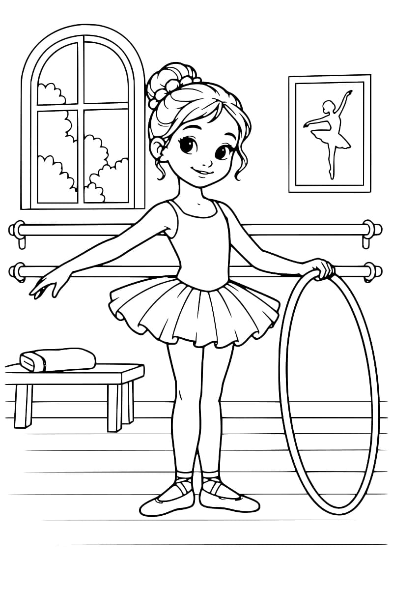 Dessin en noir et blanc d’une ballerine en tutu et chaussons, un bras tendu sur le côté et l’autre tenant un grand cerceau posé au sol, devant des barres de danse, une fenêtre et un cadre représentant une danseuse.