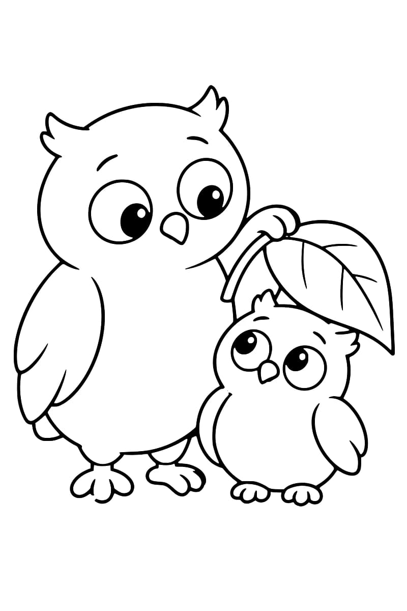 Dessin en noir et blanc de deux hiboux, le plus grand tenant une grande feuille au-dessus du plus petit.